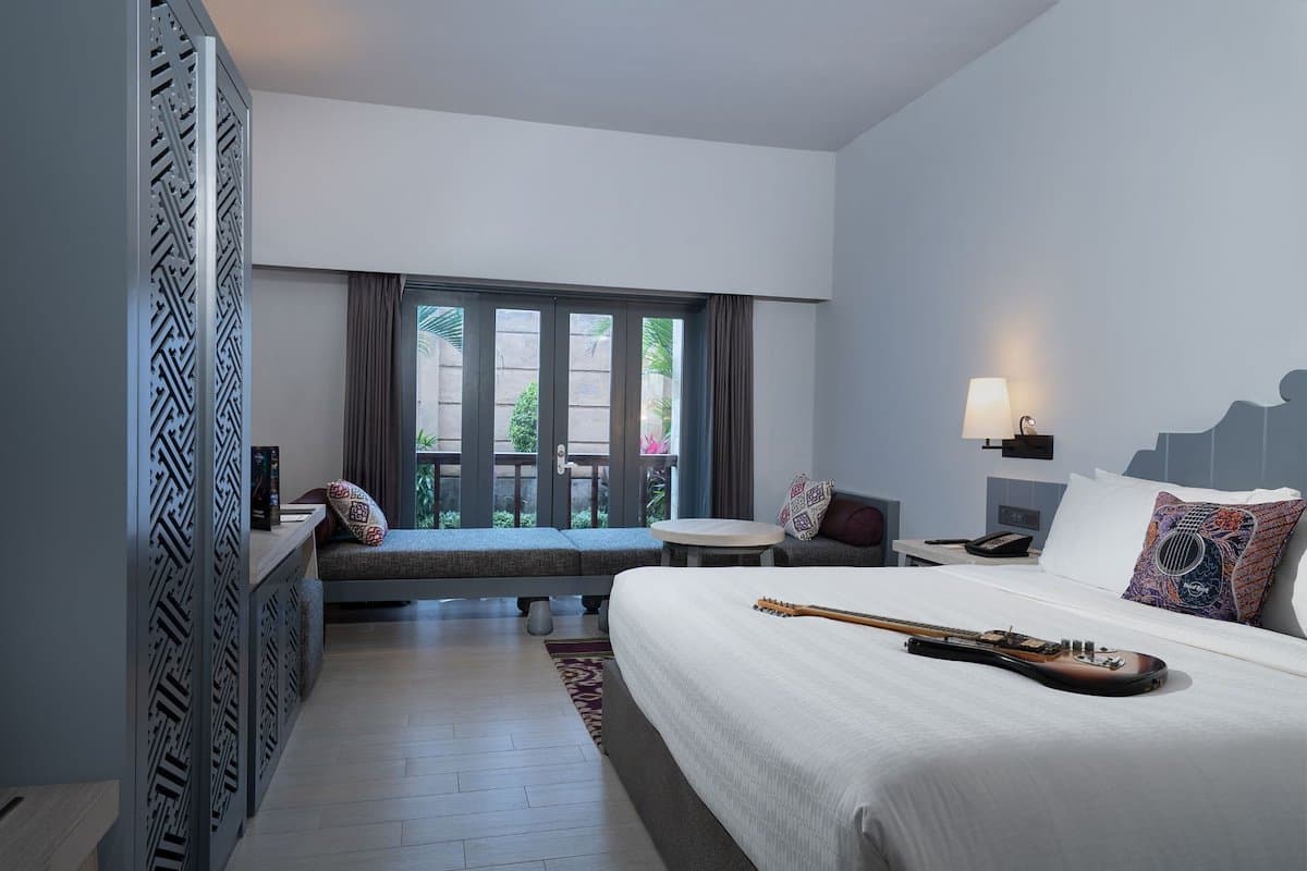 Hard Rock Hotel Bali-Deluxe King:Two Queens-4