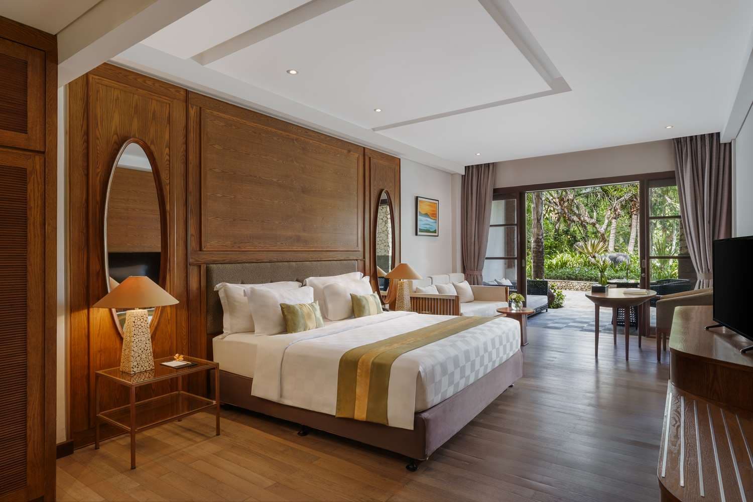 Royal Tulip Springhill Resort-Delux Room-5