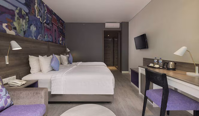 Wyndham-Deluxe Twin-3