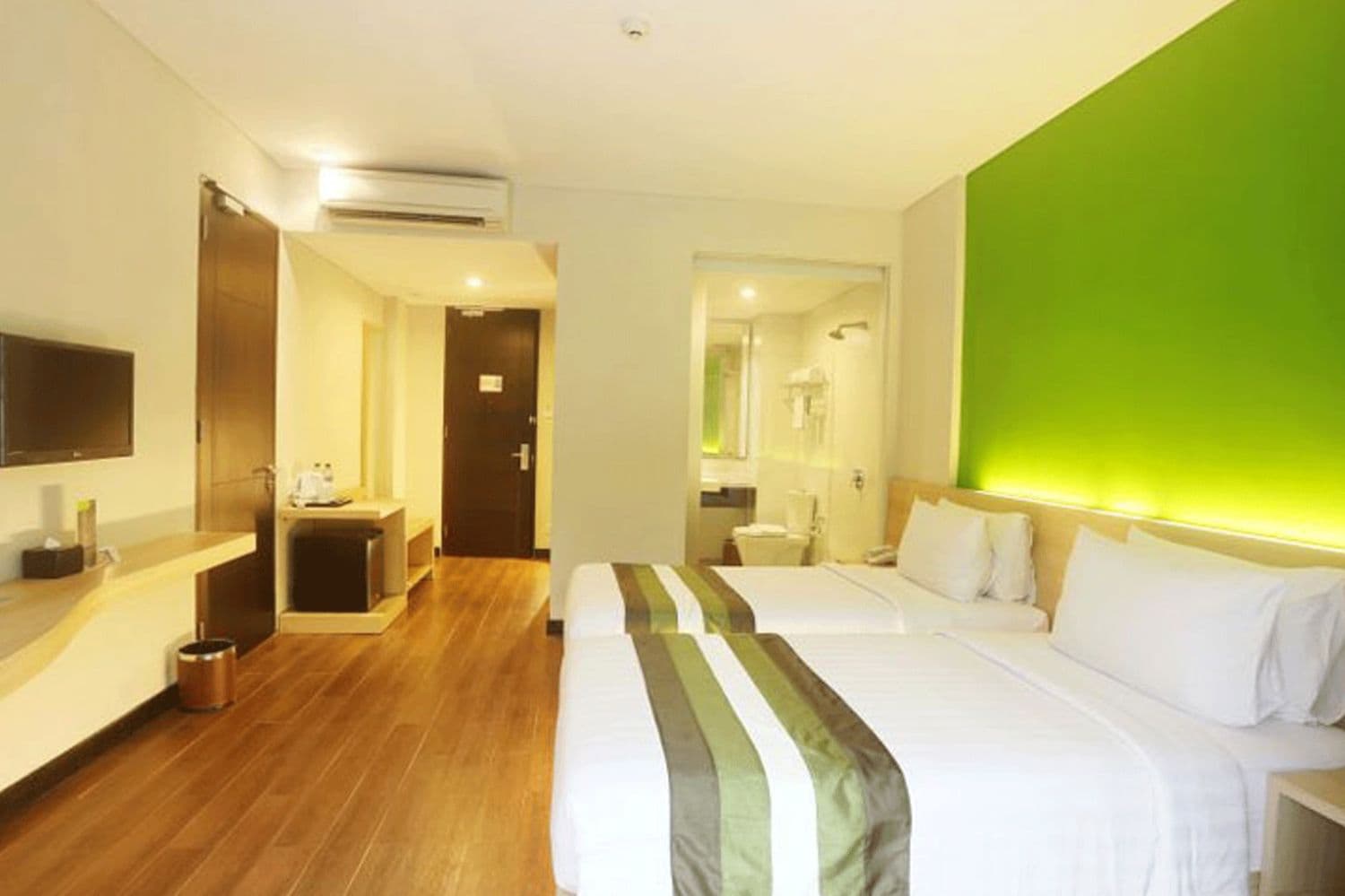 grandwhiz-Premiere Room-2