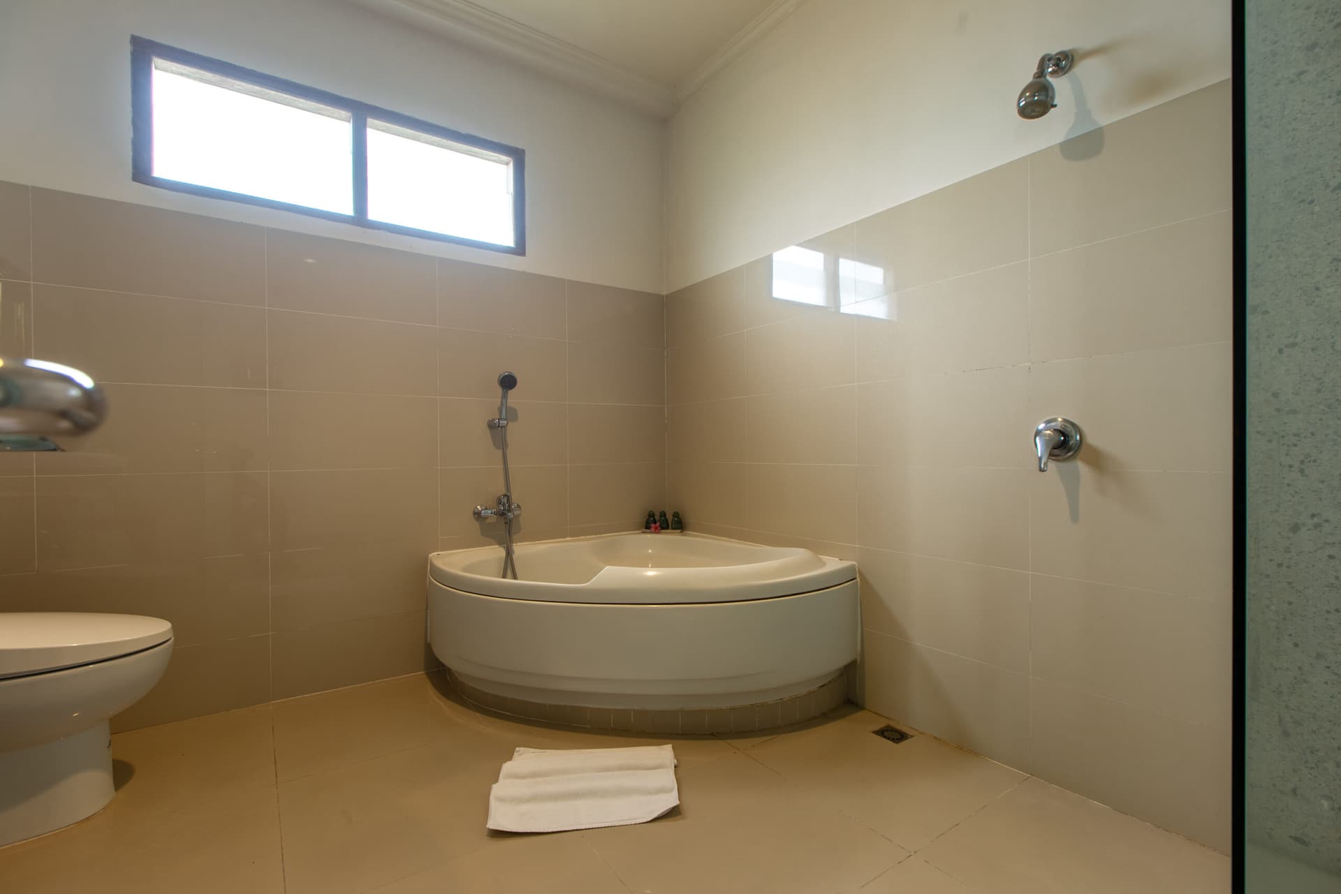 omhamretreat-mandala suite-1