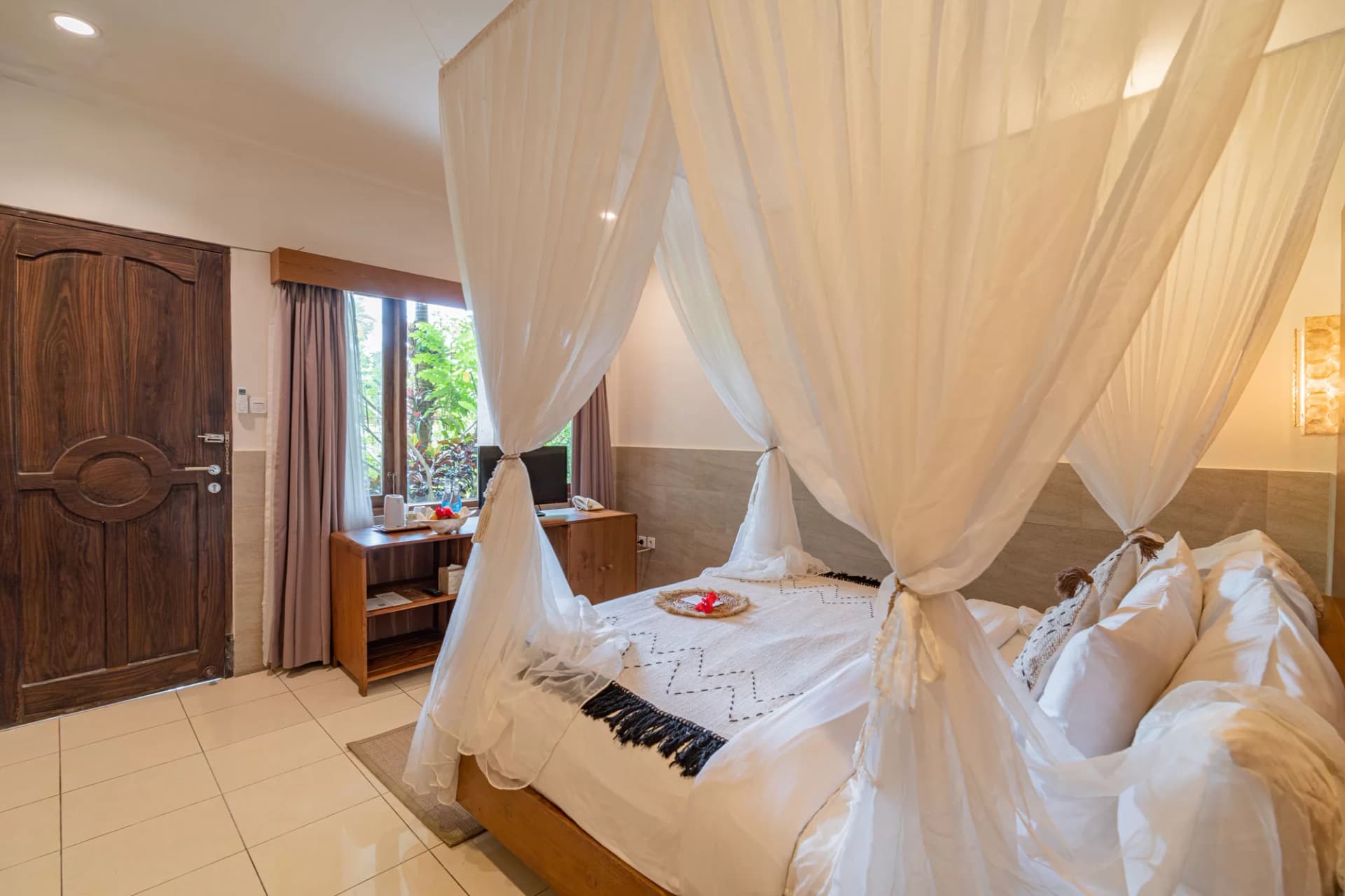 omhamretreat-siddhi suite-2