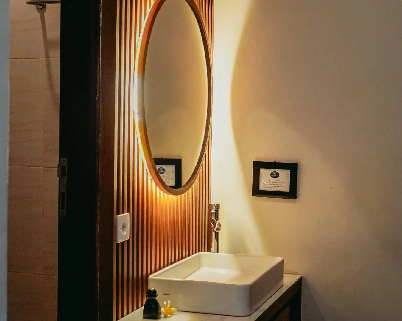 ubudnaura-Superior Room-2