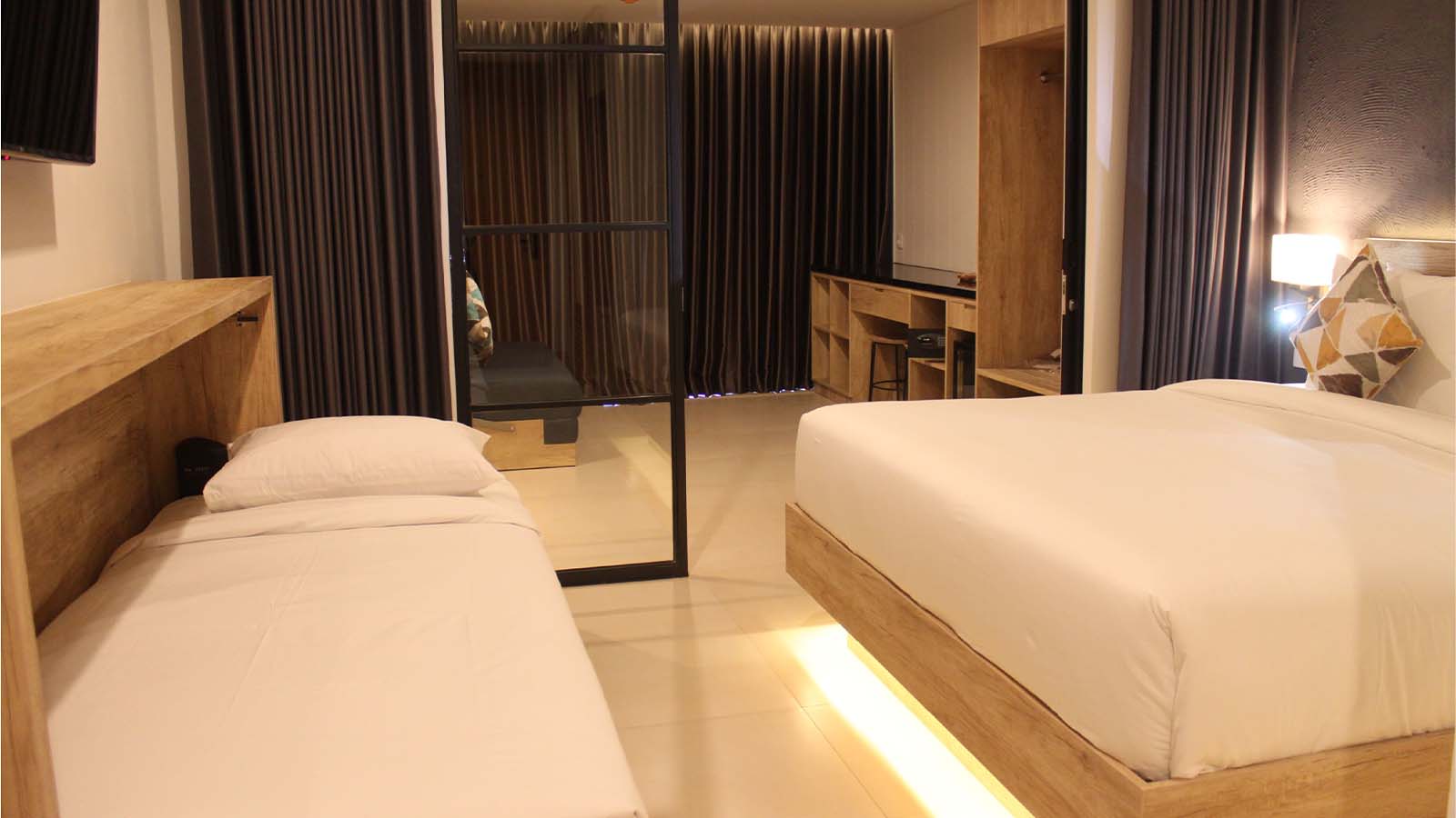 family suite 1-1600X900