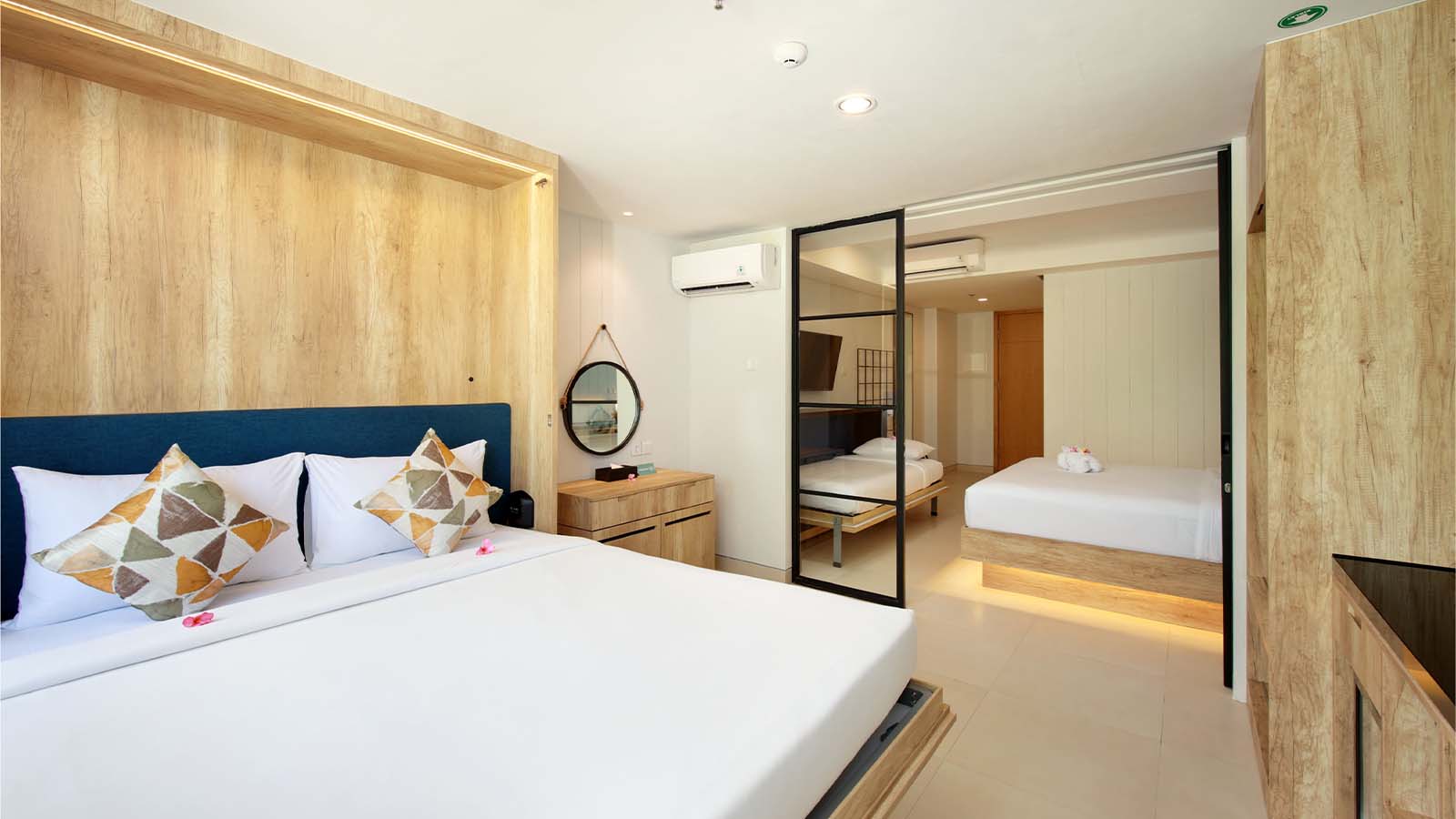 family suite 6 1-1600X900