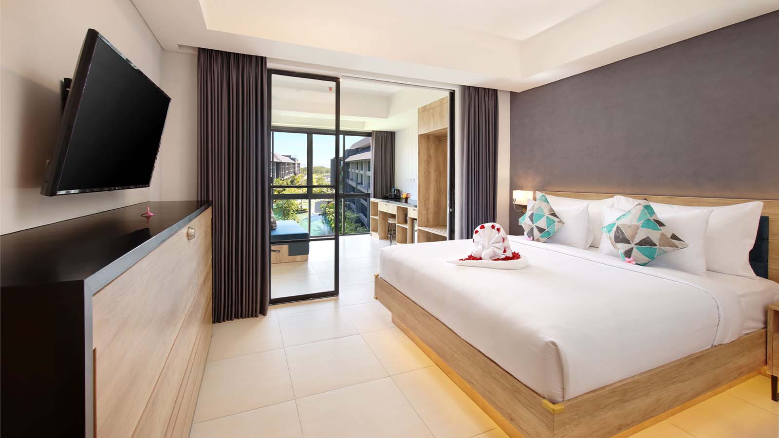 family suite 7 1-1600X900